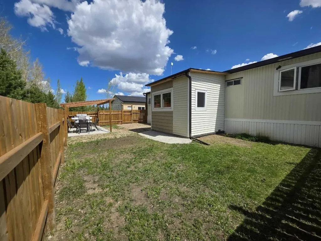 454004 Range Road 65 Rural Wainwright No. 61 M.d. Of AB T9W 0B8