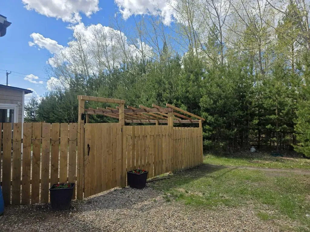 454004 Range Road 65 Rural Wainwright No. 61 M.d. Of AB T9W 0B8