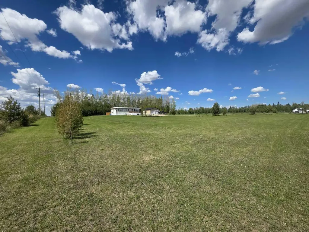454004 Range Road 65 Rural Wainwright No. 61 M.d. Of AB T9W 0B8