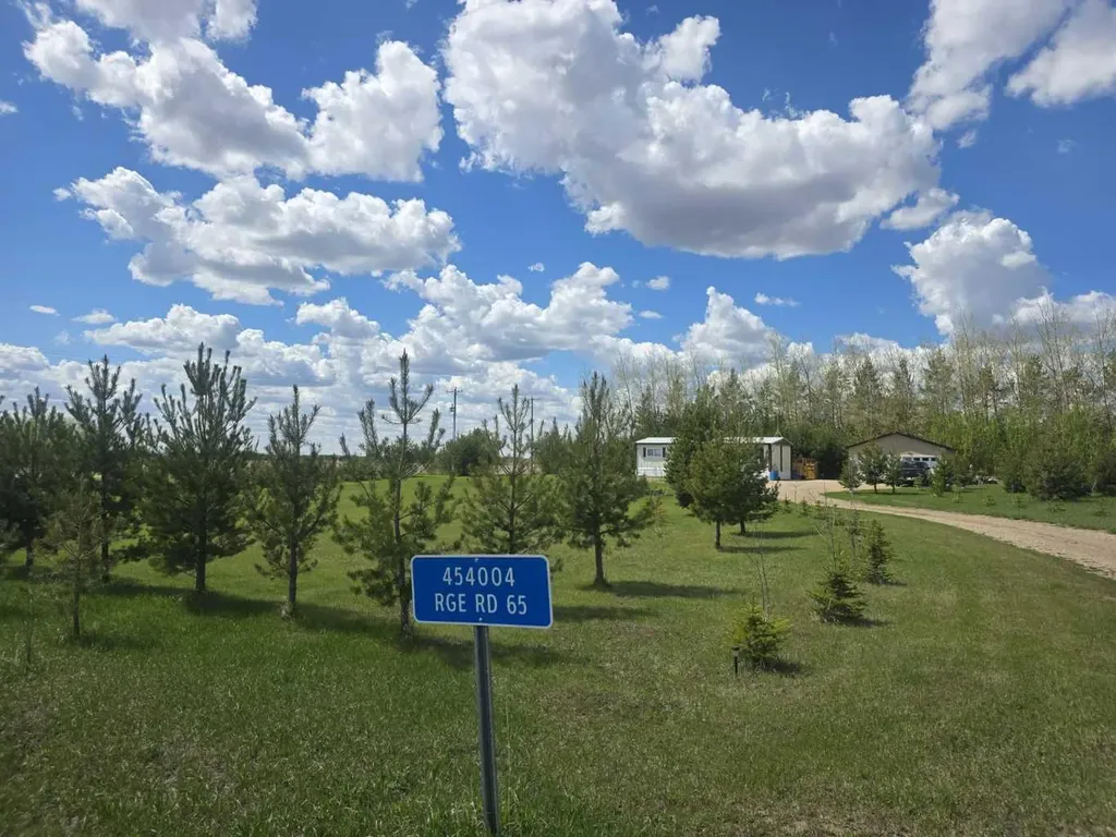 454004 Range Road 65 Rural Wainwright No. 61 M.d. Of AB T9W 0B8