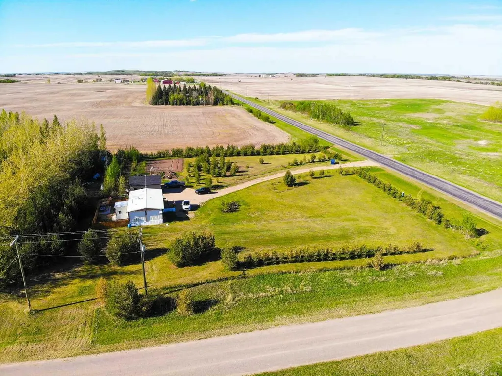 454004 Range Road 65 Rural Wainwright No. 61 M.d. Of AB T9W 0B8