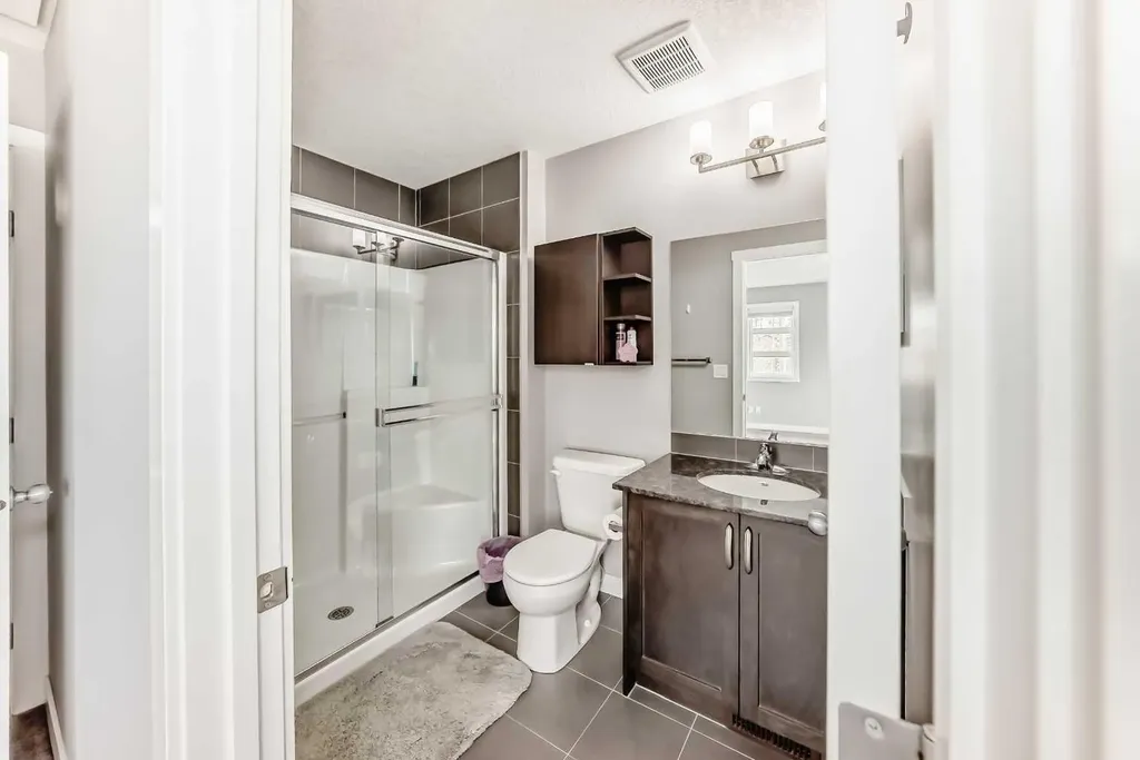 301 Midtown Gate SW Airdrie AB T4B 4C9
