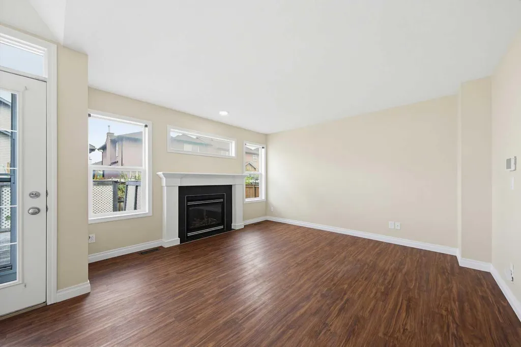 133 Saddlecrest Green NE Calgary AB T3J 5N6