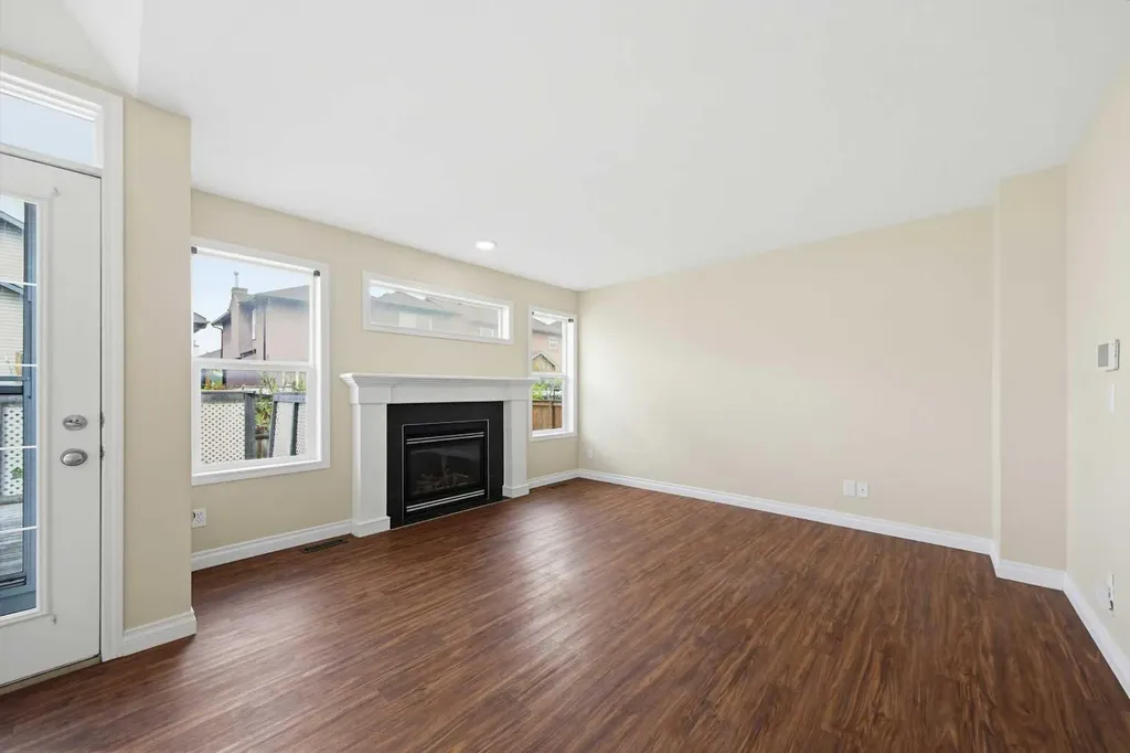 133 Saddlecrest Green NE Calgary AB T3J 5N6