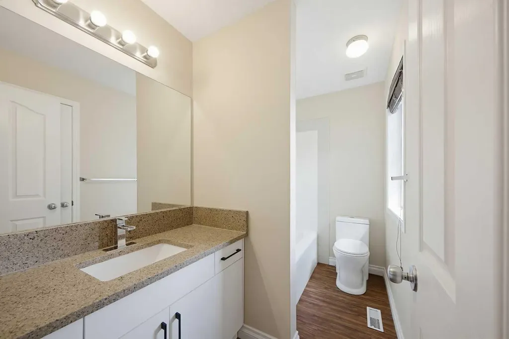 133 Saddlecrest Green NE Calgary AB T3J 5N6
