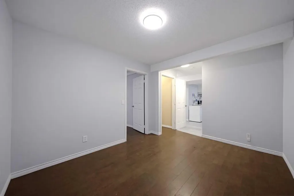 133 Saddlecrest Green NE Calgary AB T3J 5N6