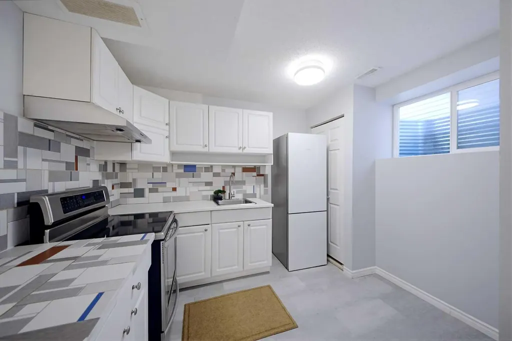 133 Saddlecrest Green NE Calgary AB T3J 5N6
