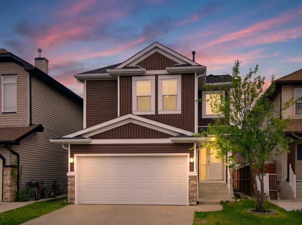 133 Saddlecrest Green NE Calgary AB T3J 5N6
