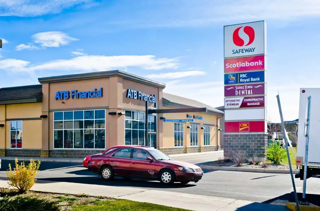 133 Saddlecrest Green NE Calgary AB T3J 5N6
