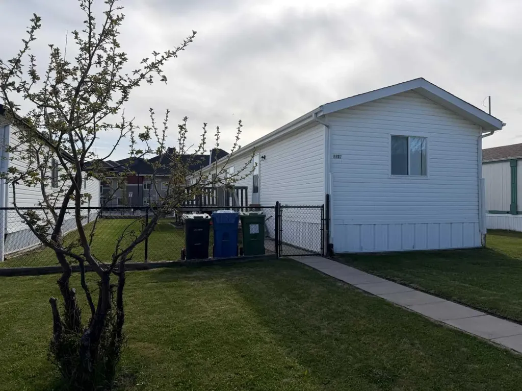4612 59 Street Rocky Mountain House AB T4T 1N9