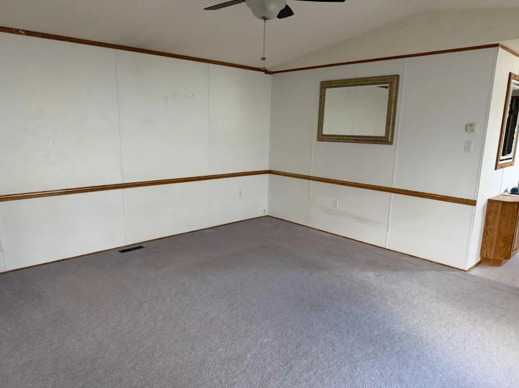 4612 59 Street Rocky Mountain House AB T4T 1N9