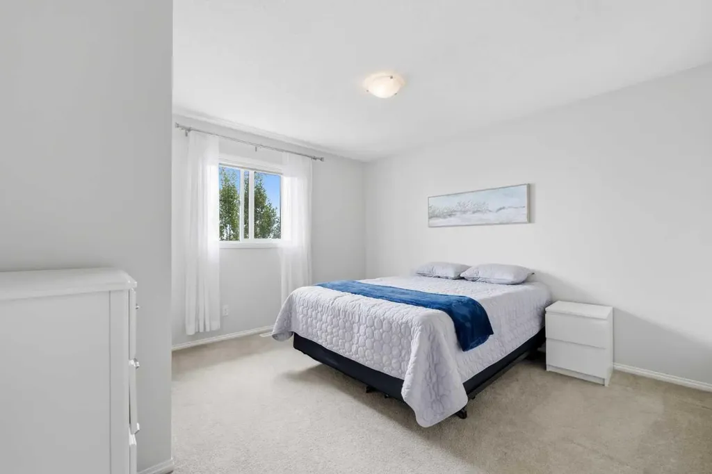142 Bridlerange Place SW Calgary AB T2Y 0K8