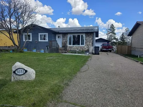 5031 51 Street Islay AB T0B2J0