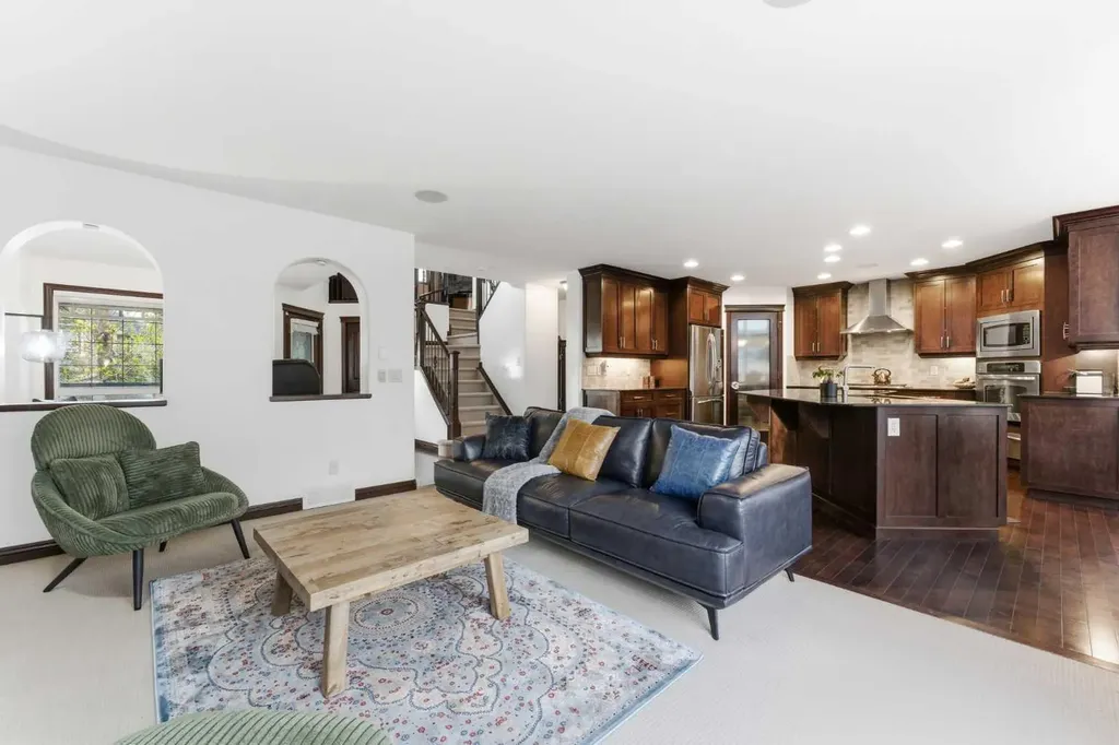 225 Panamount Road Calgary AB T3K 0H9
