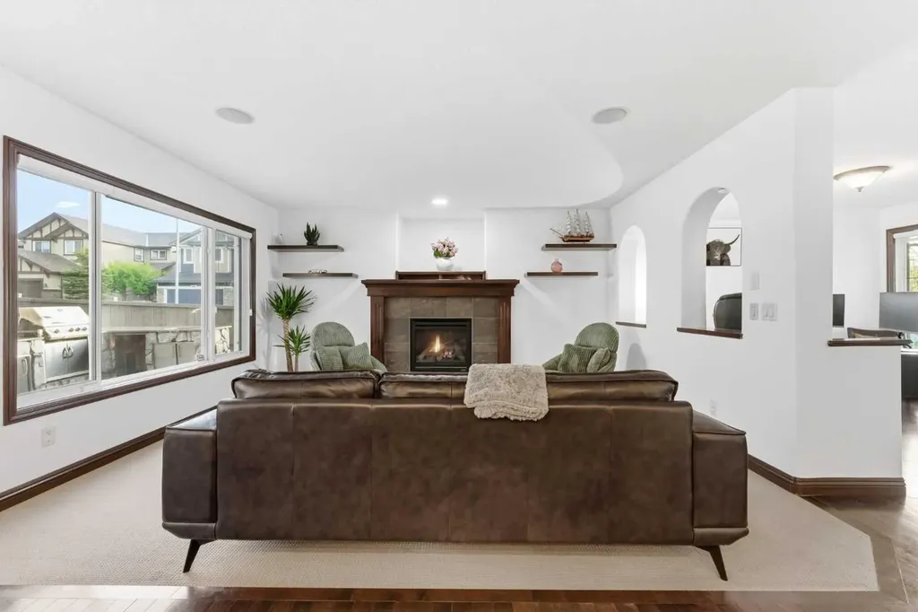 225 Panamount Road Calgary AB T3K 0H9