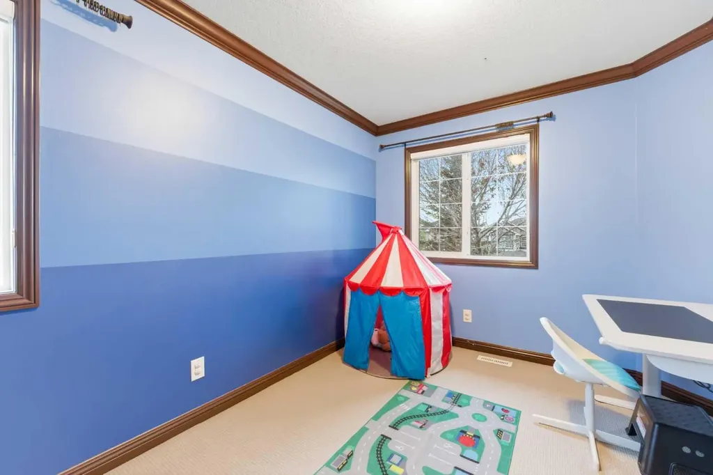 225 Panamount Road Calgary AB T3K 0H9