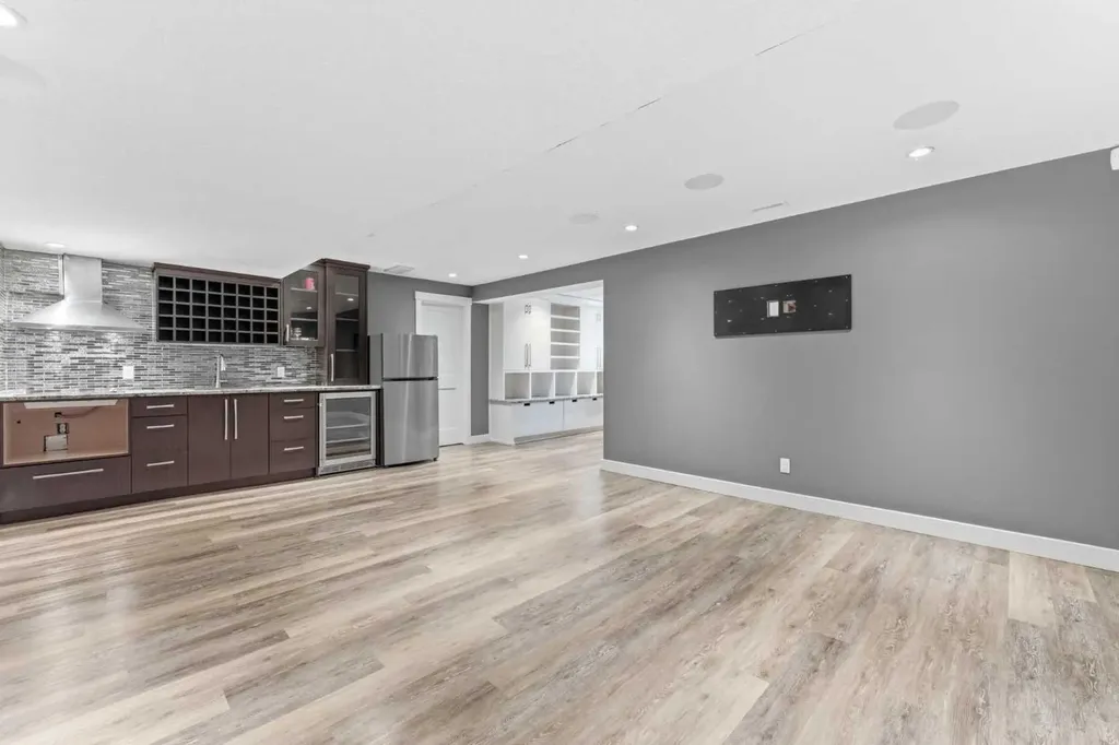 225 Panamount Road Calgary AB T3K 0H9