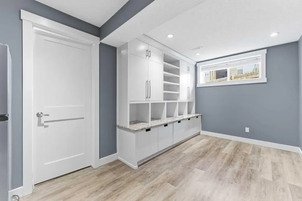 225 Panamount Road Calgary AB T3K 0H9