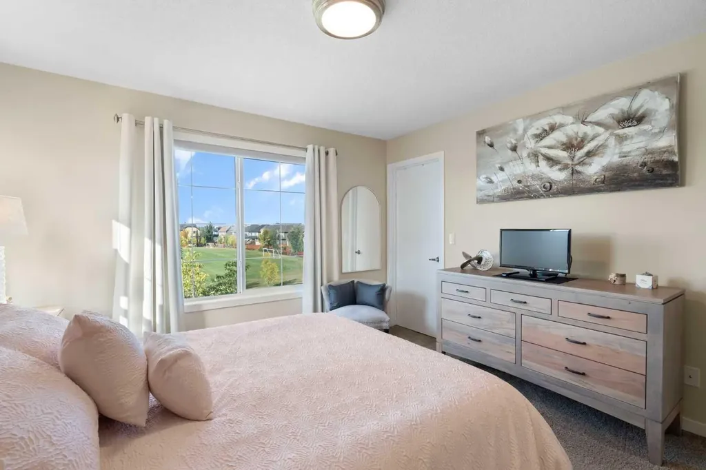 263 Mahogany Way SE Calgary AB T3M2G6