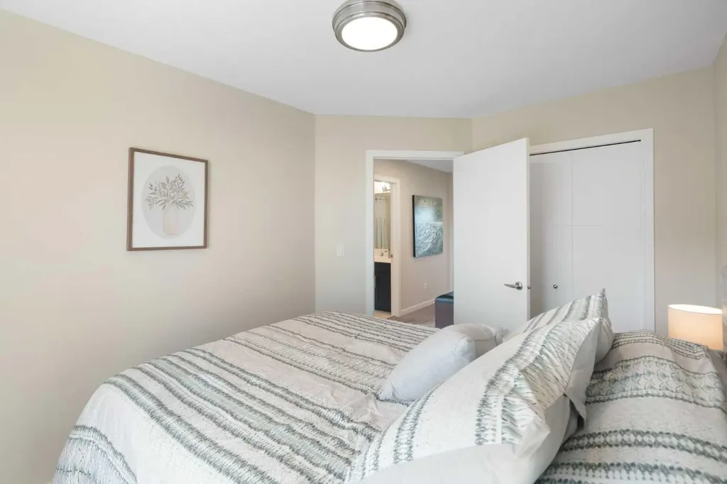 263 Mahogany Way SE Calgary AB T3M2G6
