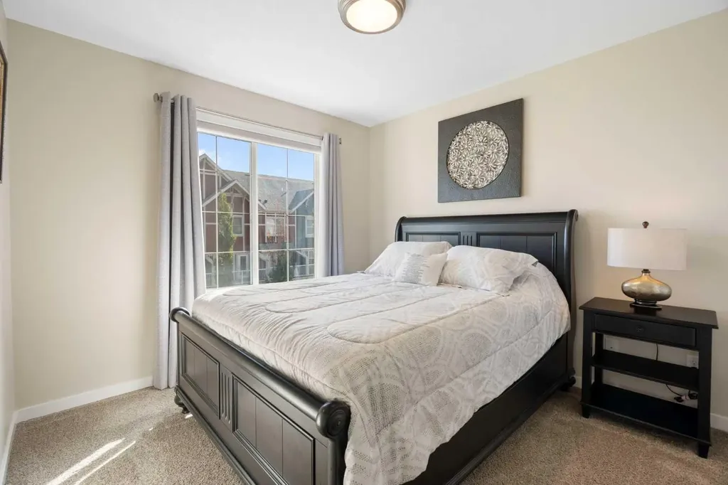 263 Mahogany Way SE Calgary AB T3M2G6