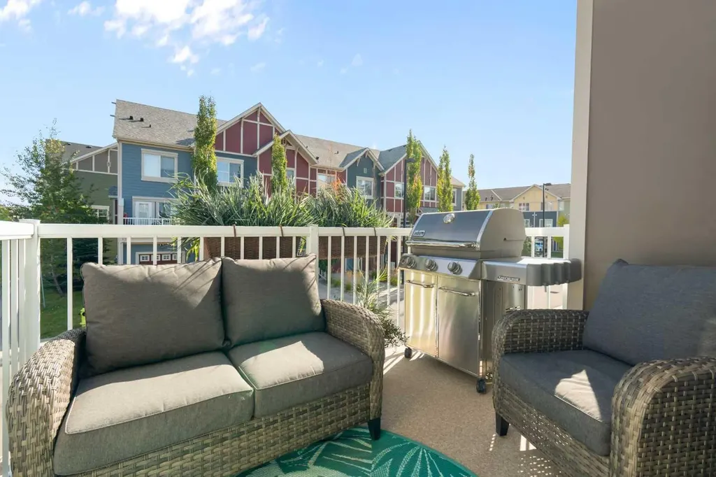 263 Mahogany Way SE Calgary AB T3M2G6