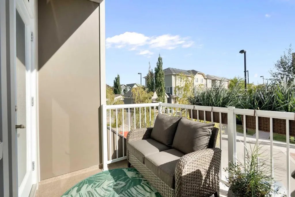263 Mahogany Way SE Calgary AB T3M2G6