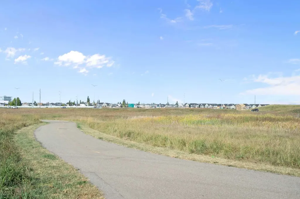 263 Mahogany Way SE Calgary AB T3M2G6