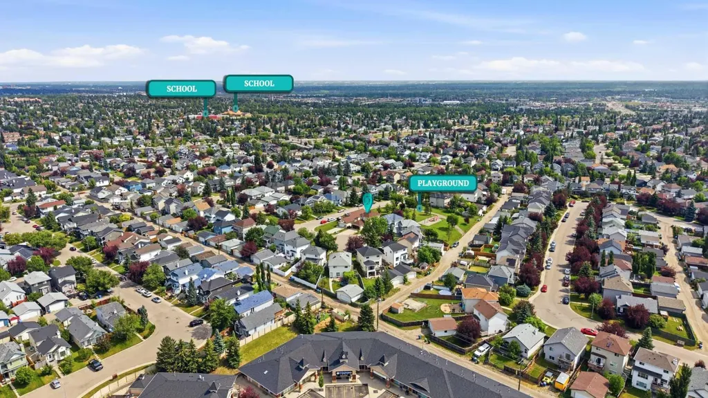 46 Somerside Place SW Calgary AB T2Y 3V3