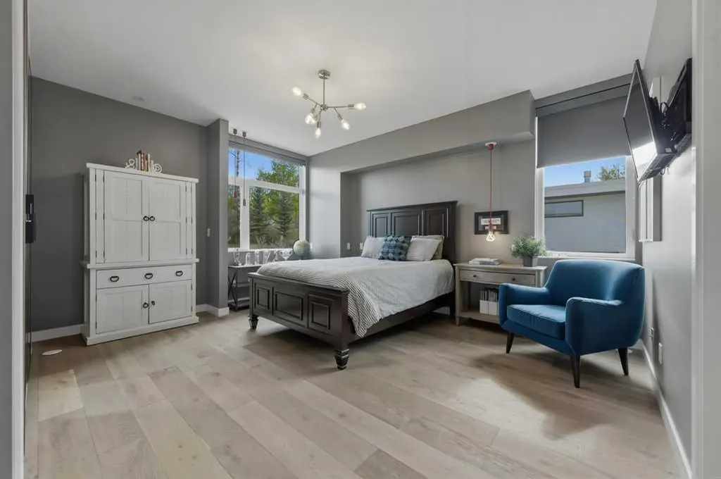 305 Jarvis Glen Court Jarvis Bay AB T4S 1R8