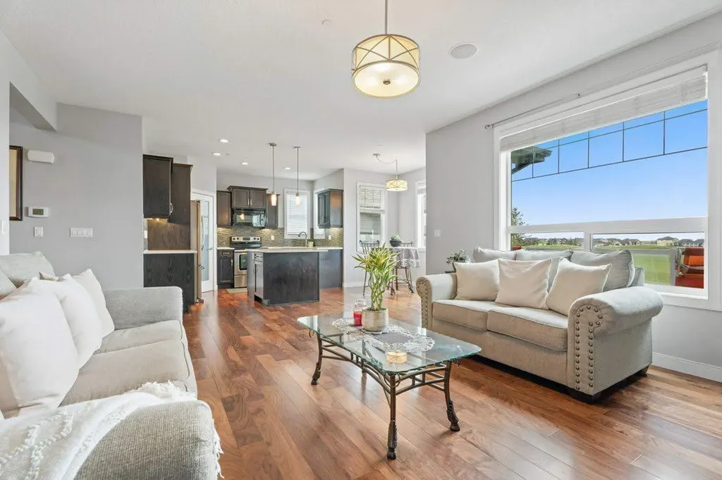 597 Muirfield Crescent Lyalta AB T0J 1Y1