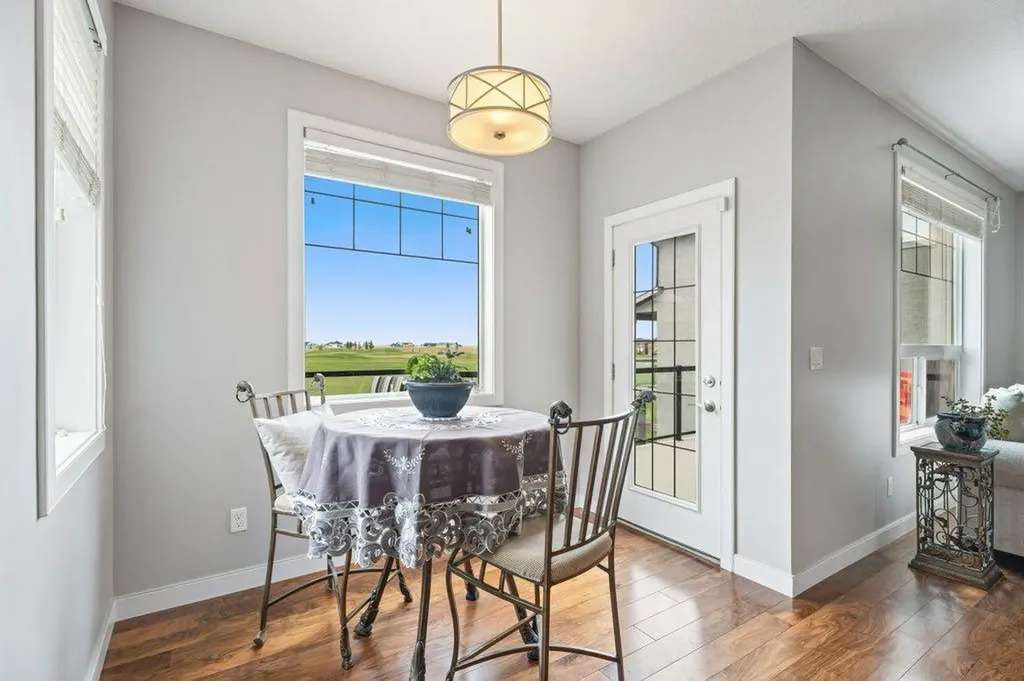 597 Muirfield Crescent Lyalta AB T0J 1Y1