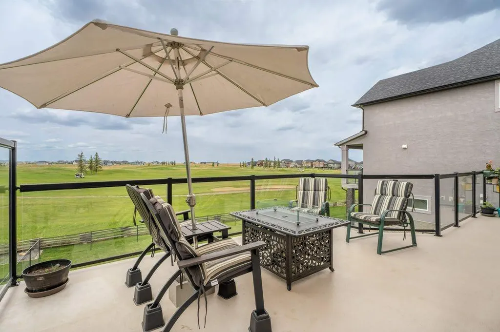 597 Muirfield Crescent Lyalta AB T0J 1Y1