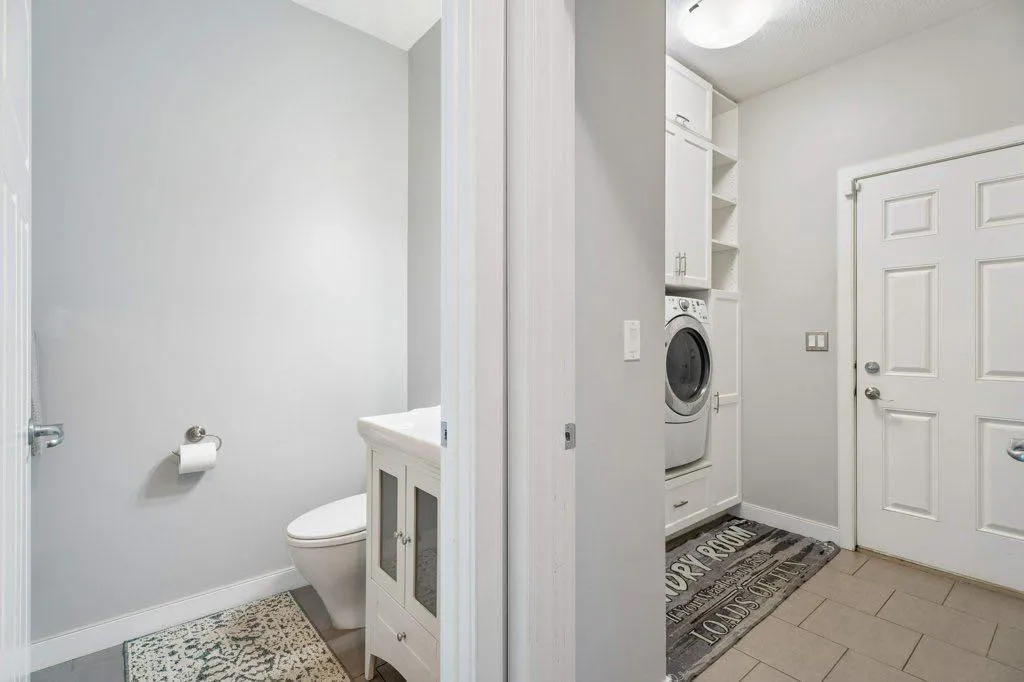 597 Muirfield Crescent Lyalta AB T0J 1Y1