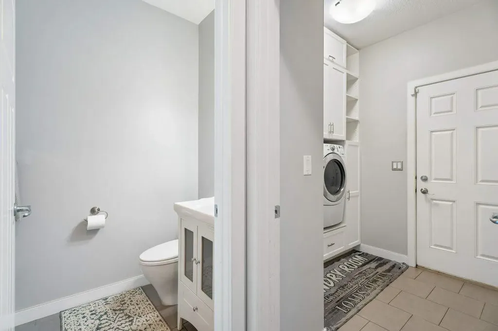 597 Muirfield Crescent Lyalta AB T0J 1Y1