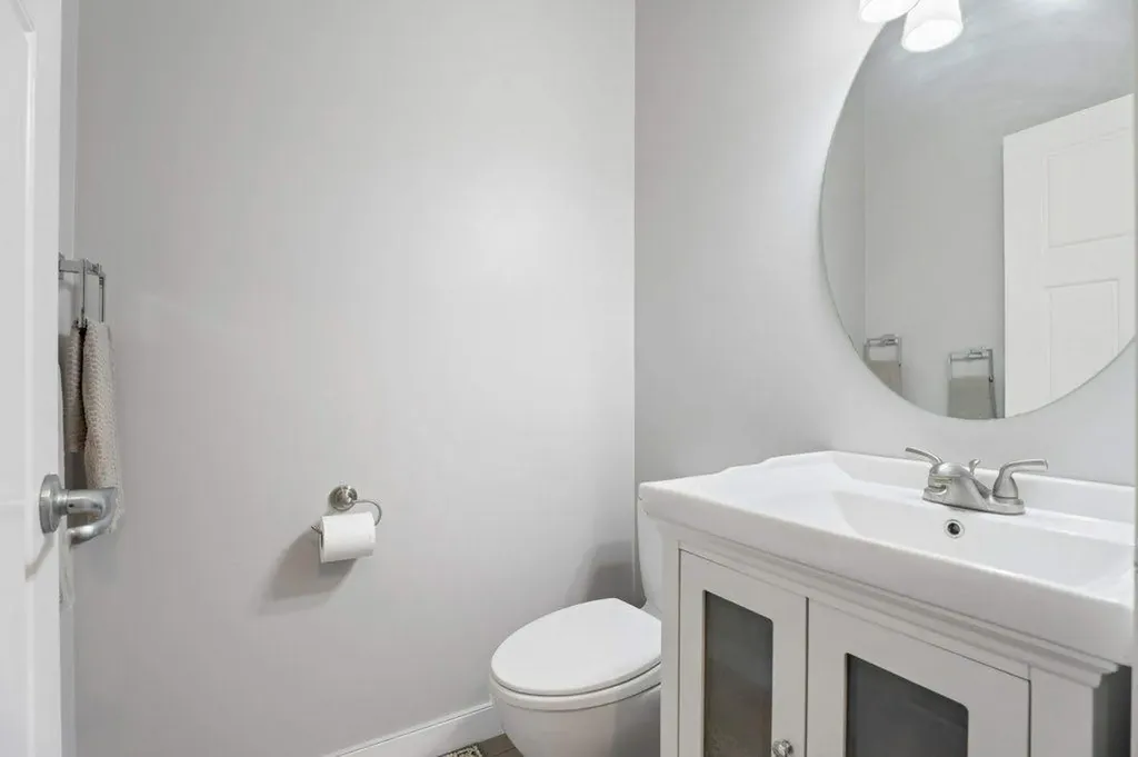 597 Muirfield Crescent Lyalta AB T0J 1Y1