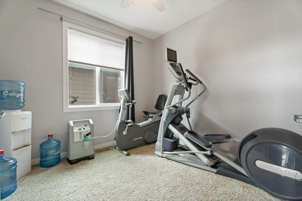 597 Muirfield Crescent Lyalta AB T0J 1Y1