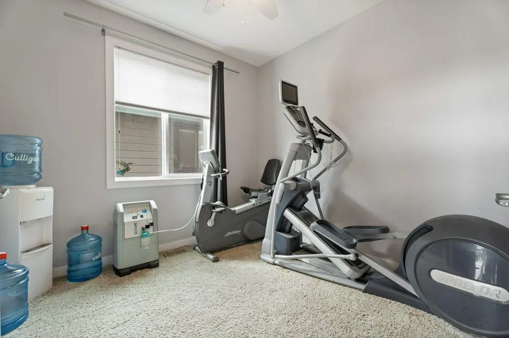 597 Muirfield Crescent Lyalta AB T0J 1Y1