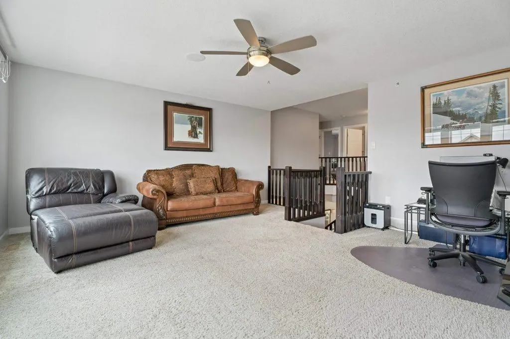 597 Muirfield Crescent Lyalta AB T0J 1Y1