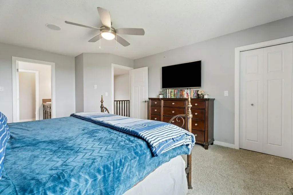 597 Muirfield Crescent Lyalta AB T0J 1Y1