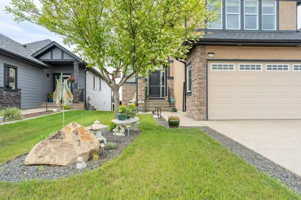 597 Muirfield Crescent Lyalta AB T0J 1Y1