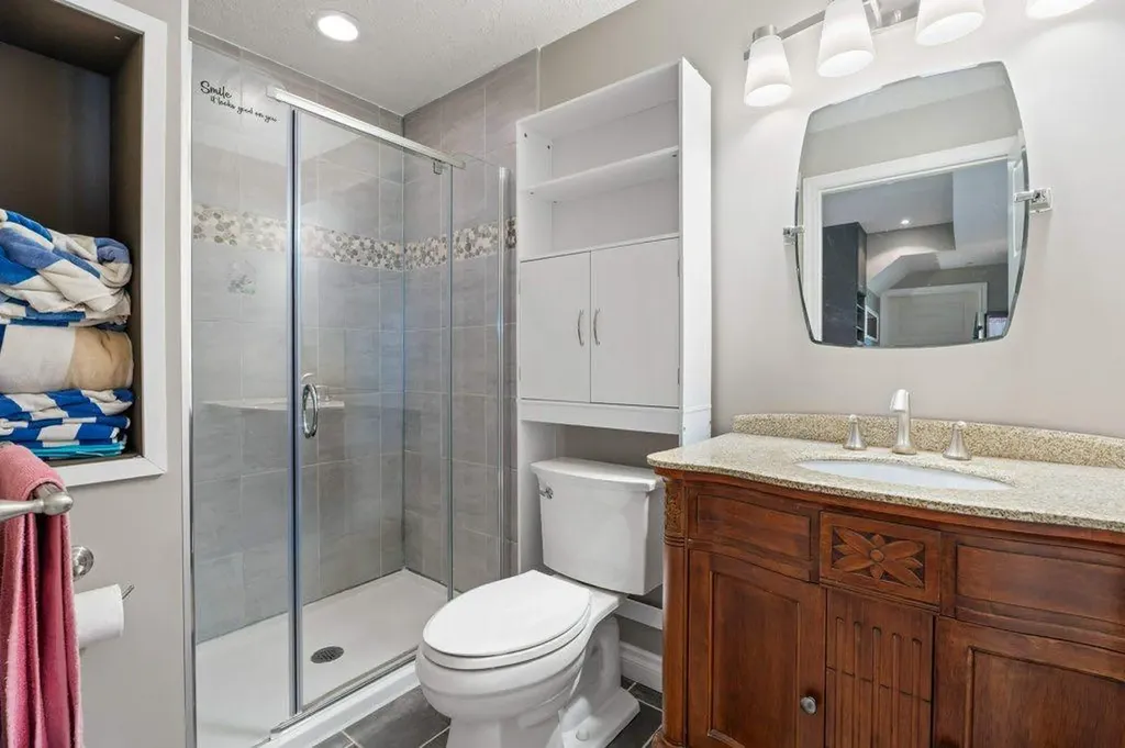 597 Muirfield Crescent Lyalta AB T0J 1Y1