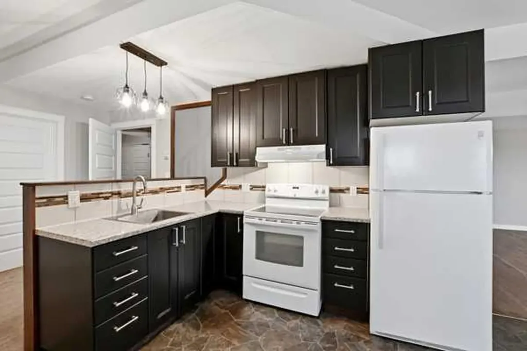 Twp 264056 Highway 27 Rural Kneehill County AB T0M 2B0