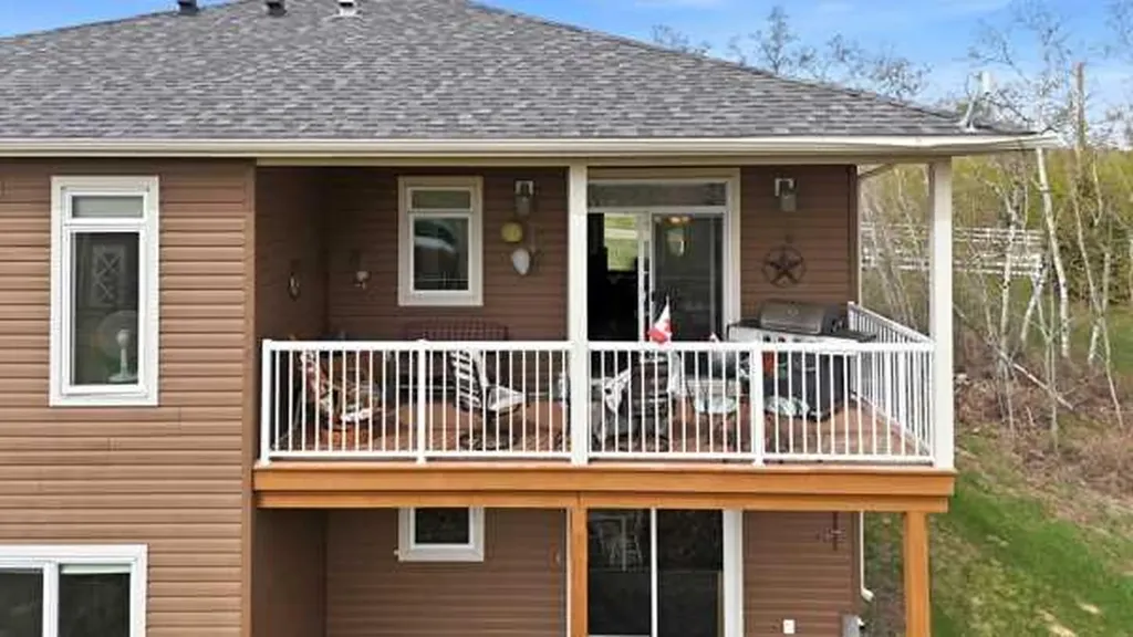Twp 264056 Highway 27 Rural Kneehill County AB T0M 2B0