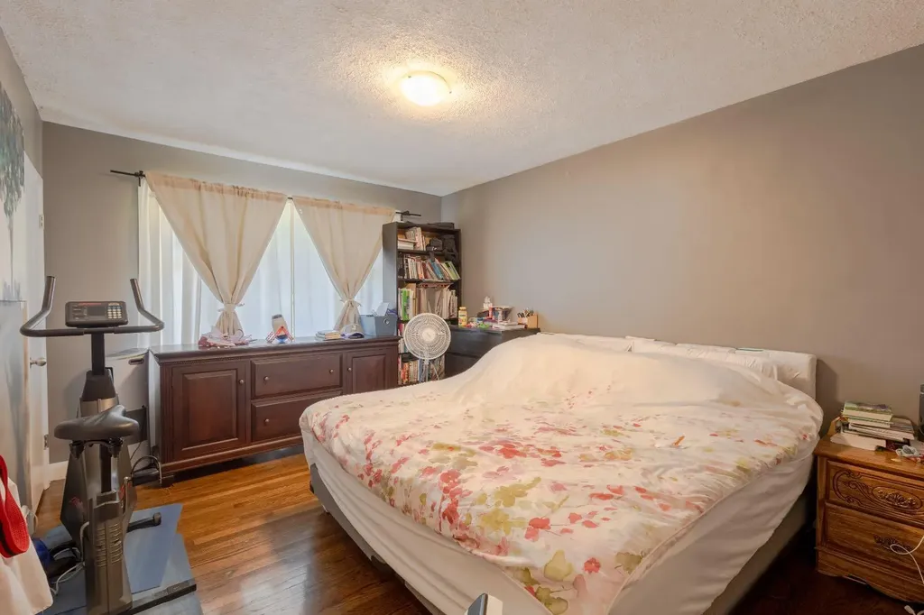 2110 26 Avenue SW Calgary AB T2T1E6
