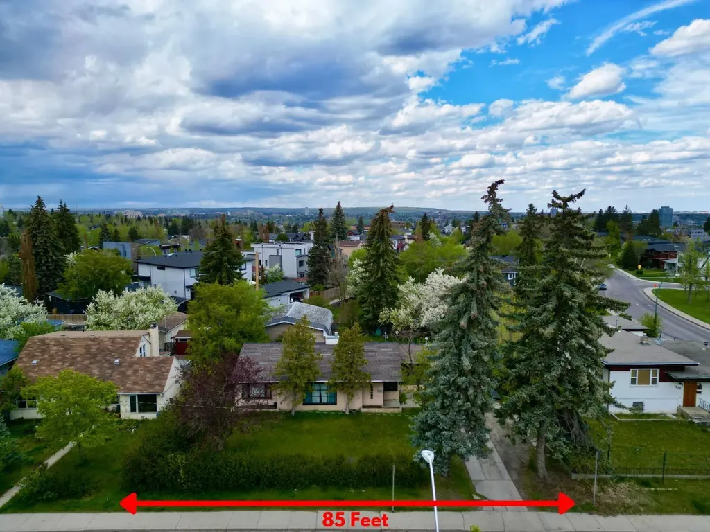 2110 26 Avenue SW Calgary AB T2T1E6