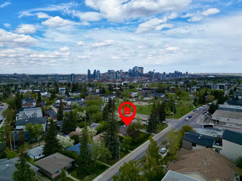2110 26 Avenue SW Calgary AB T2T1E6