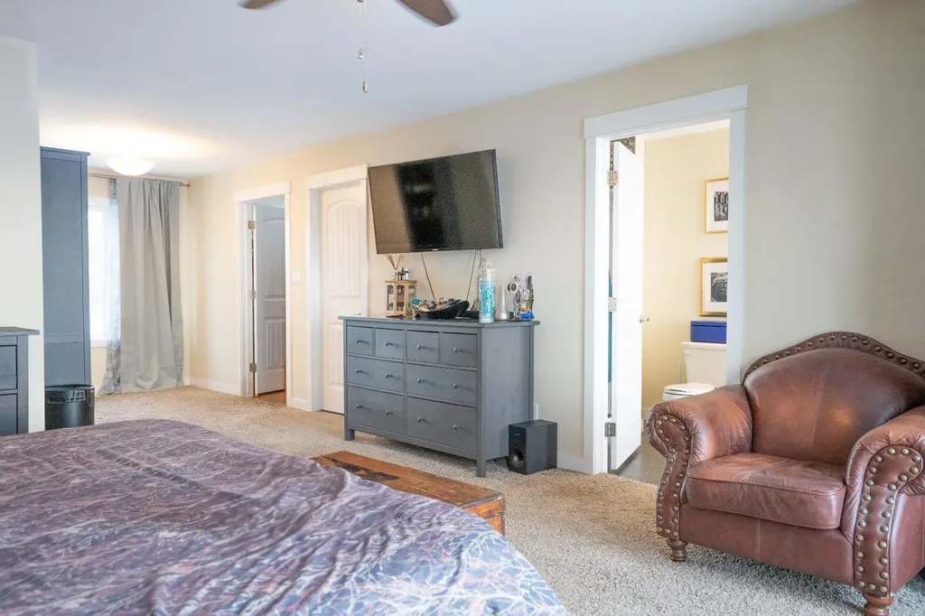 642 Cedar Way Rural Camrose County AB T0B 1M0