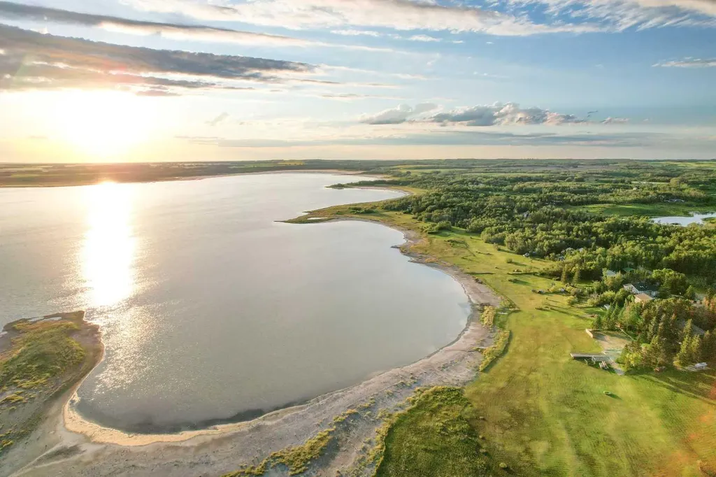 642 Cedar Way Rural Camrose County AB T0B 1M0