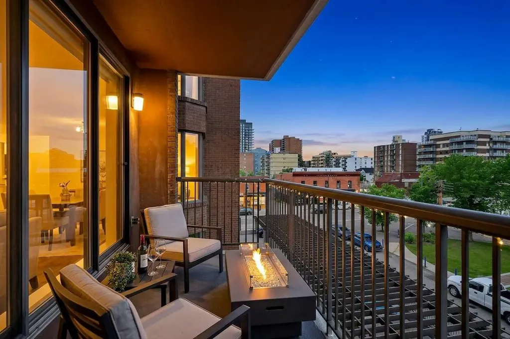 1140 15 Avenue SW Calgary AB T2R 1K0